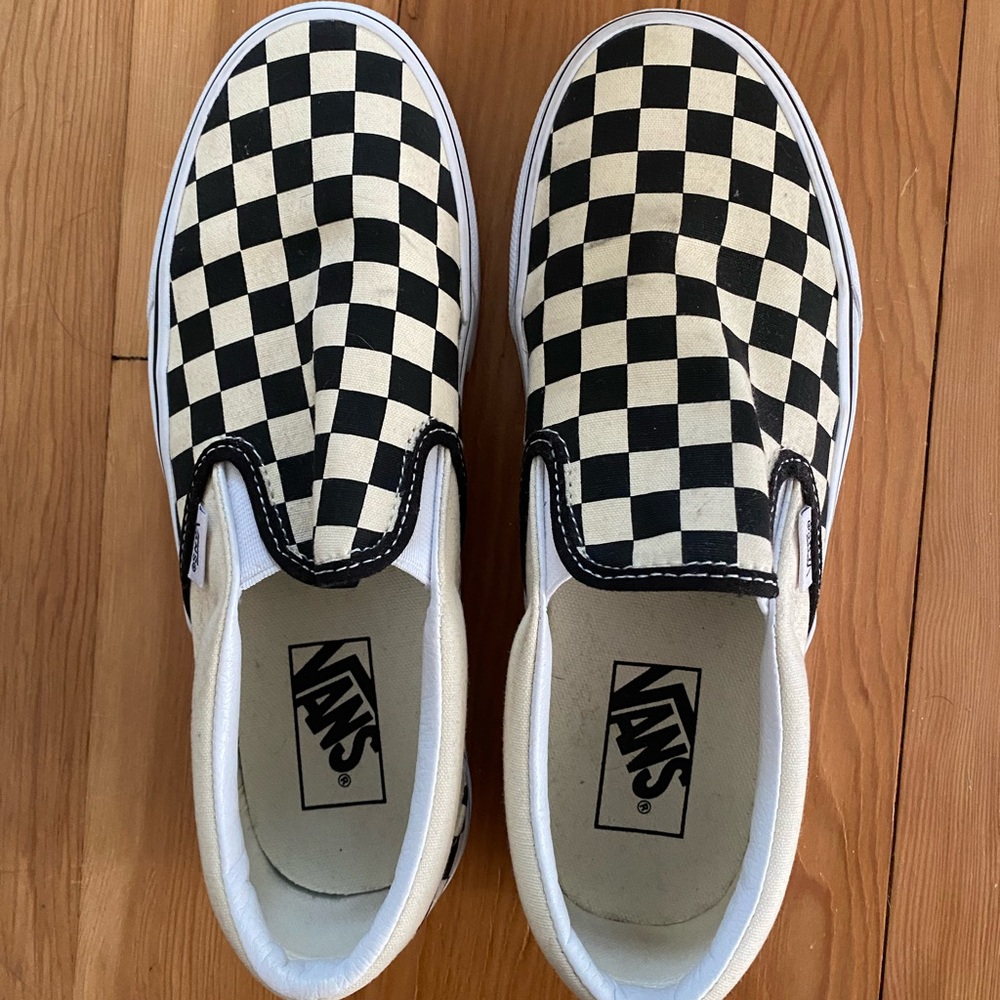 NWOB Checkered Vans